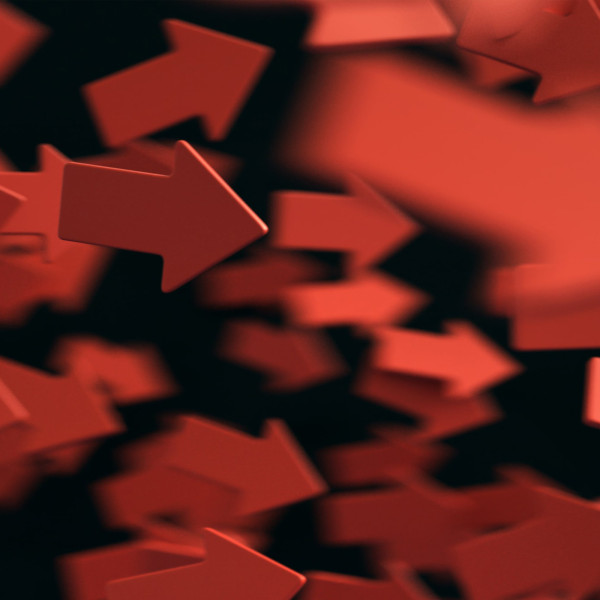 Viele rote Pfeile zur Smybolisierung von Redirects