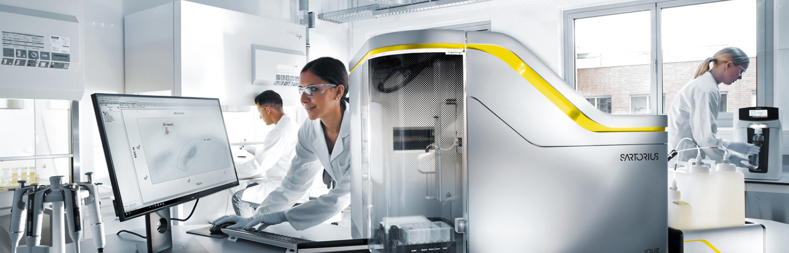 Sartorius Mitarbeiter im Labor